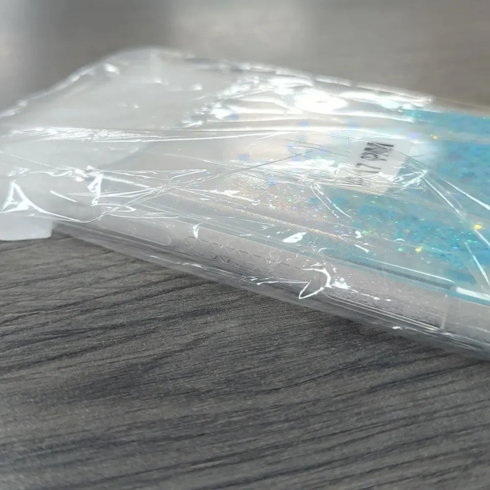 Clear Phone Case with Blue Glitter Stars for iPhone 17 Pro/Max